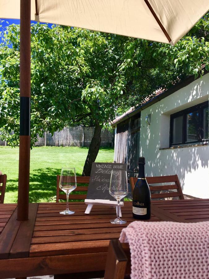 Rakoczi12 Vendeghaz Villa Hollókő Buitenkant foto